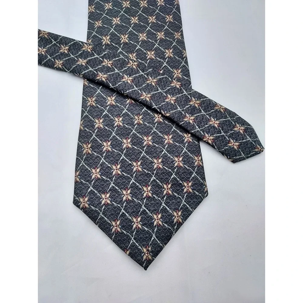 Bill Blass Mens Silk Necktie Charcoal Grey Floral Lattice Geometric Made in USA